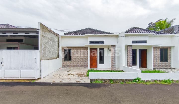 Rumah SHM Terawat di Bogor 10 Menit ke RS Citama Siap Huni J26673