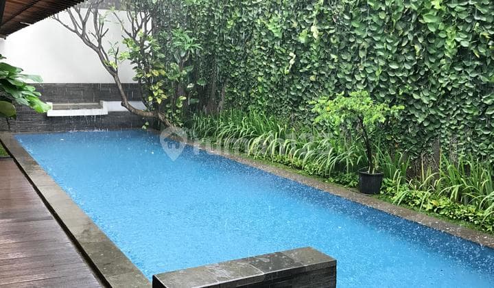 For rent: a minimalist, modern house in Permata Hijau, 4 bedrooms + 1 study room, lush, comfortable, unfurnished