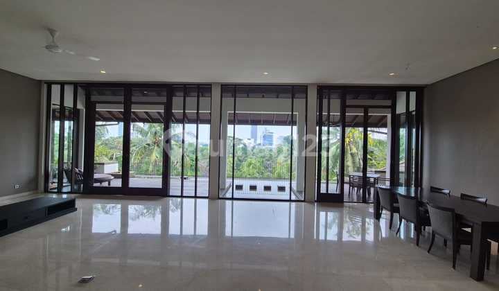 Apartment for Rent: Bali-Style Resort and Low Rise