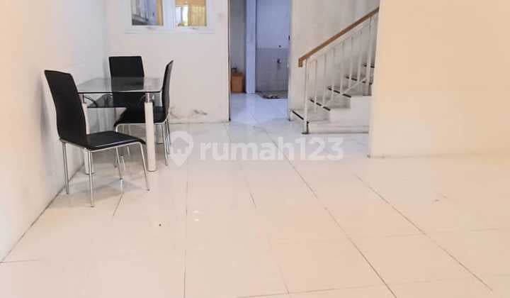 Disewa Rumah 2 Lantai.3+1Kt Digading Griya
