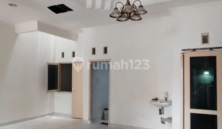 Disewa 2 Lantai Baru Renovasi Di Gading Griya