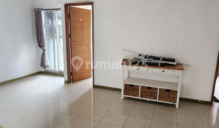 Sewa Jual Apt Greenhill 3Br Semi Ffurnished