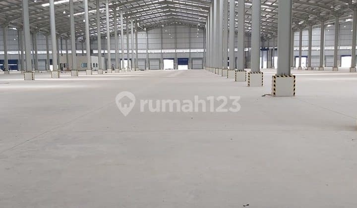 Gudang Pabrik Luas 5000M2 di Kws Industri Delta Silicon Cikarang Bekasi