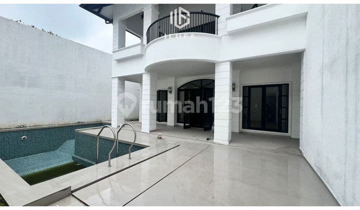 For Rent Modern House, Best Location in Permata Hijau