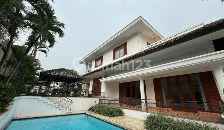 Disewakan Rumah Lingkungan Asri Area Pejaten Kemang