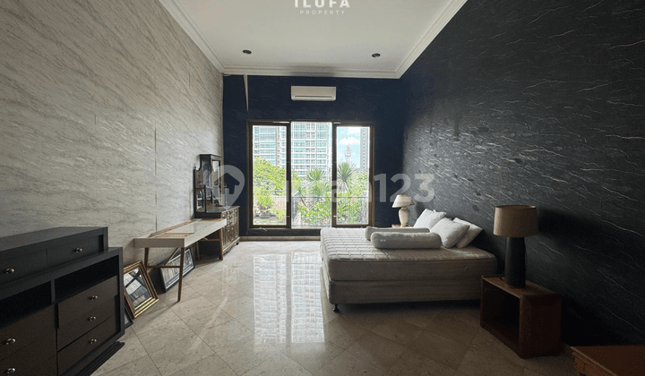 Disewakan Rumah Cocok untuk Kantor Lokasi Dekat Kemang Raya