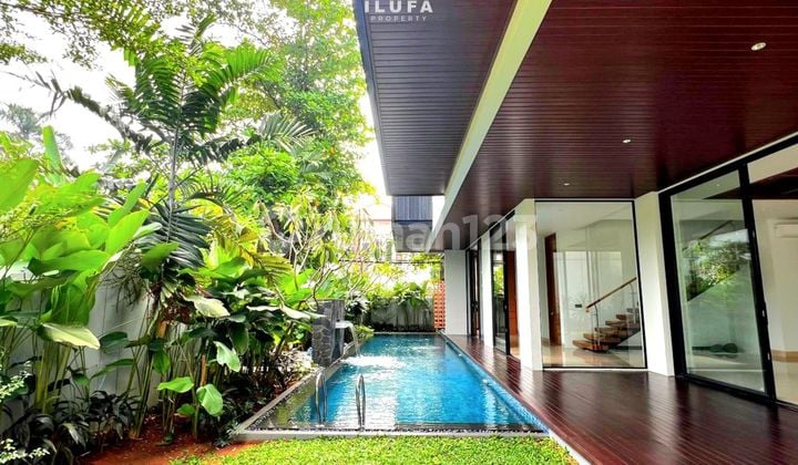 Dijual Rumah Modern Baru, Kondisi Bagus Lokasi Strategis Kemang