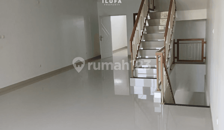 Disewakan Ruko 3lt Area Mampang Duren Tiga Lokasi Strategis