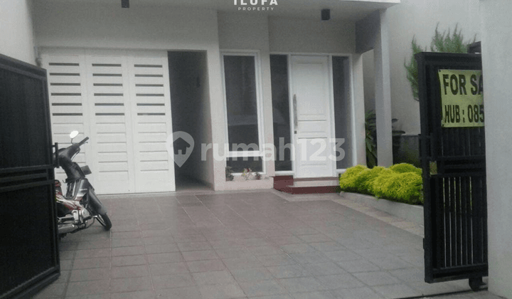 Dijual Rumah 4br Area Kemang Bebas Banjir