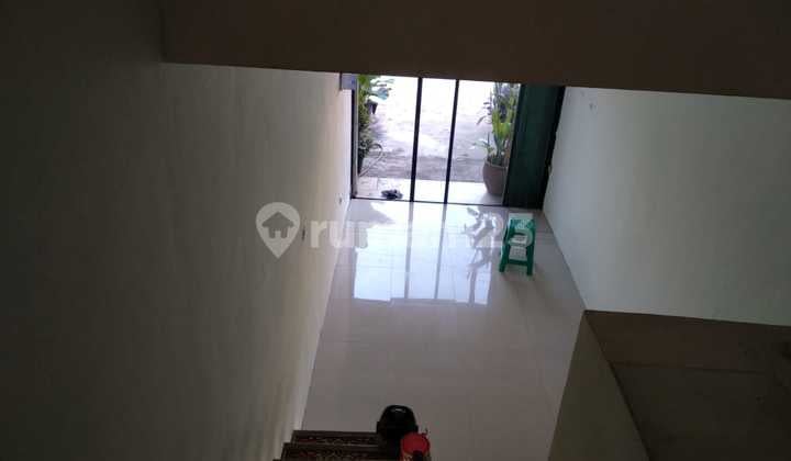Disewakan Ruko Area Cilandak 2 Lantai SHM