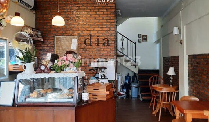 Disewakan Ruko 2lt Lokasi Strategis Area Kemang