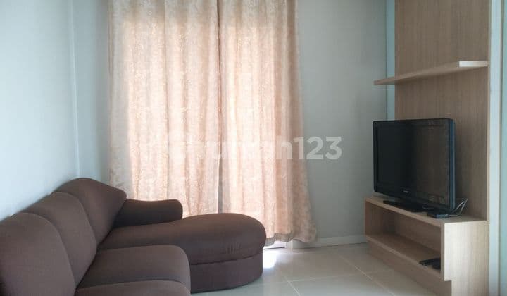 Cheap 3-bedroom apartment in Kebun Jeruk, West Jakarta