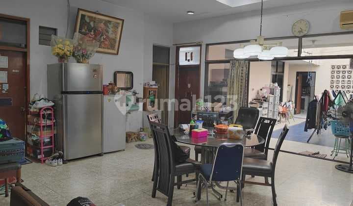 Rumah murah harga BU , mau cepat dijual bisa buat usaha lokasi strategis