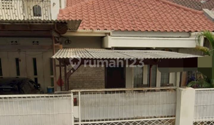 Affordable Ready-to-Occupy Flood-Free House in Citra1 Cengkareng