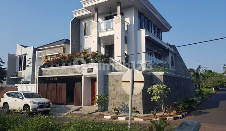 Dijual Cepat Rumah Mewah Dikawasan Metland ujung Menteng Jakarta Timur