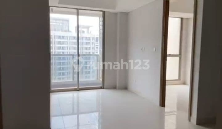 Disewakan 3 Bedroom Unit Khusus Apartemen Taman Anggrek Residences
