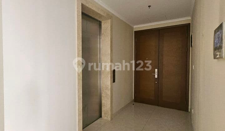 Disewakan 3+1 Bedroom Apartemen Taman Anggrek Resideces
