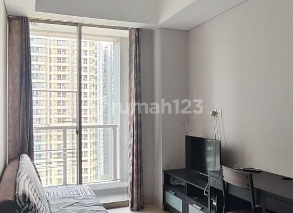 Disewakan 2 Bedroom Furnish Apartemen Taman Anggrek Residences