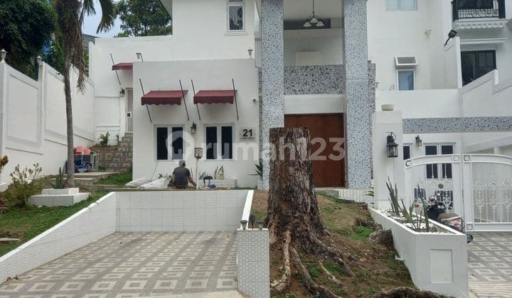 Rumah Mewah Siap Huni Dengan Private Pool Di Cluster Bukit Golf Hijau Sentul City Bogor