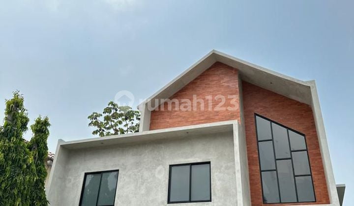 Rumah mewah siap huni di mediterania 1 sentul city