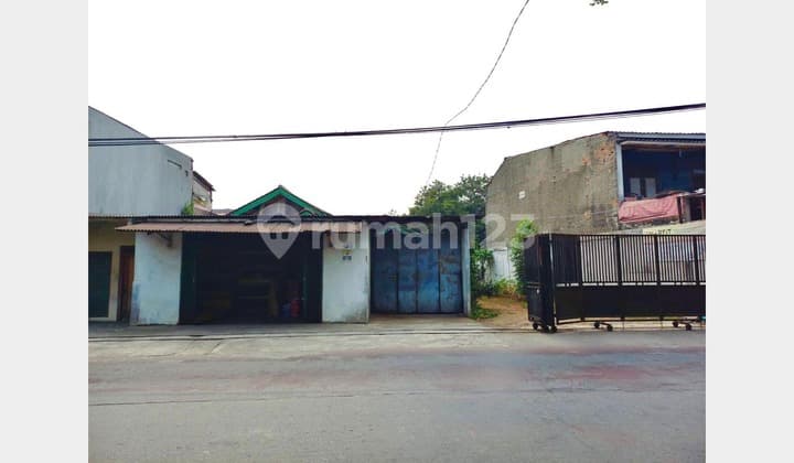 Dijual Rumah dan Toko di Jalan Raya Dokter Ratna Bekasi