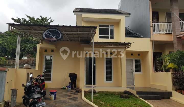 Rumah di Permata Oriana
