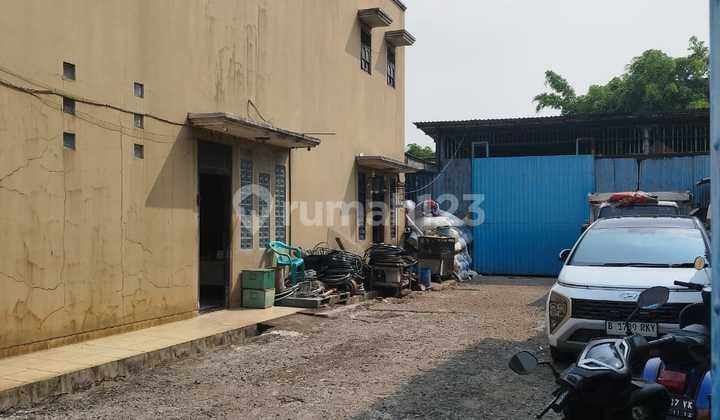 Gudang dan Rumah Jln Raya Utama