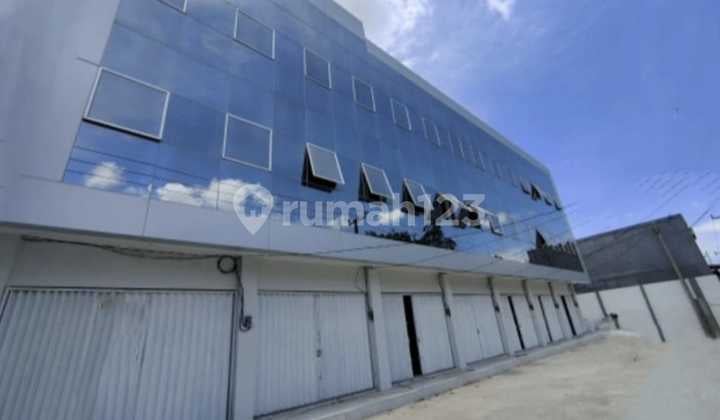 Ruko Gandeng 3 Plus Gudang Siap Pakai Rapi Akses Container