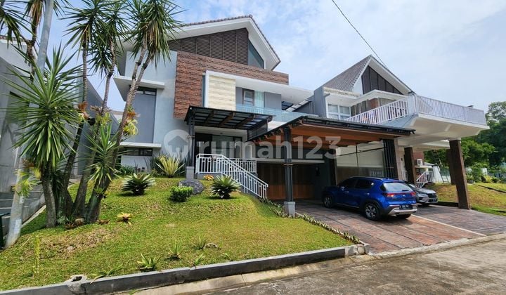 Rumah siap huni, hanya 3km dari exit tol sentul city