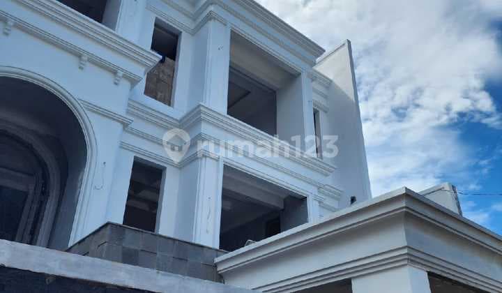 Dijual Brand New Rumah Cilandak Belakang Citos Modern Classic
