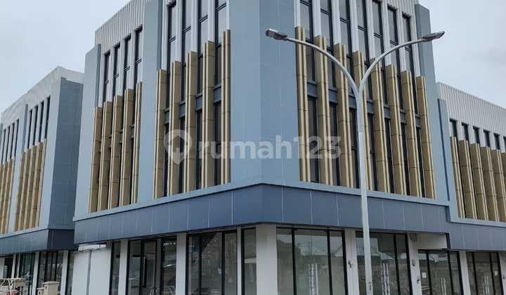 Ruko hook kota wisata strategis siap pakai 3,5 lantai harga nego