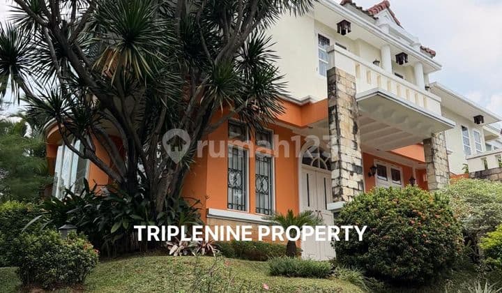 Jual Rumah Hook Legenda Wisata Cibubur Asri Terawat Siap Huni