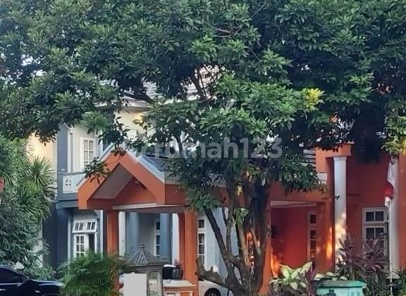 Rumah Dijual Kota Wisata Cibubur Dua Lantai Siap Huni
