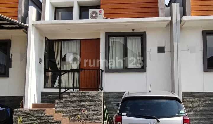 Dijual Rumah Sentul City Siap Mini Swimming Pool Harga Nego