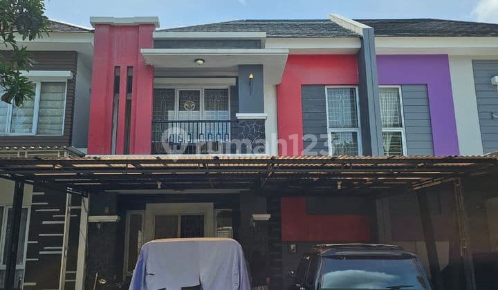 Dijual Rumah Kota Wisata Dua Lantai Cibubur Siap Huni