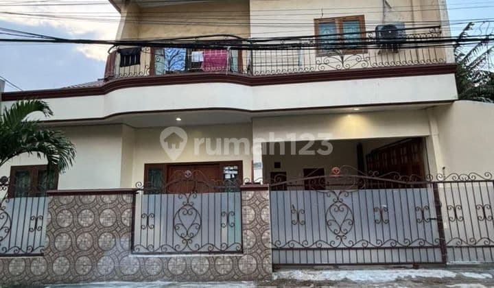 Dijual Rumah Mewah Ciracas Jakarta Timur Dua Lantai Pinggir Jalan Siap Huni