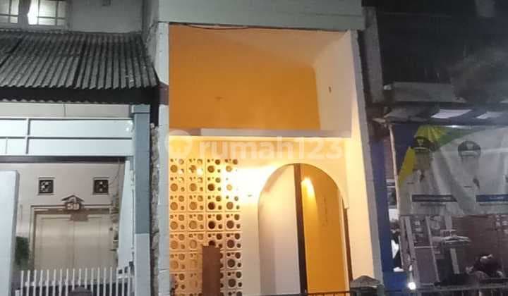 Rumah Murah 2 Lantai Tengah Kota