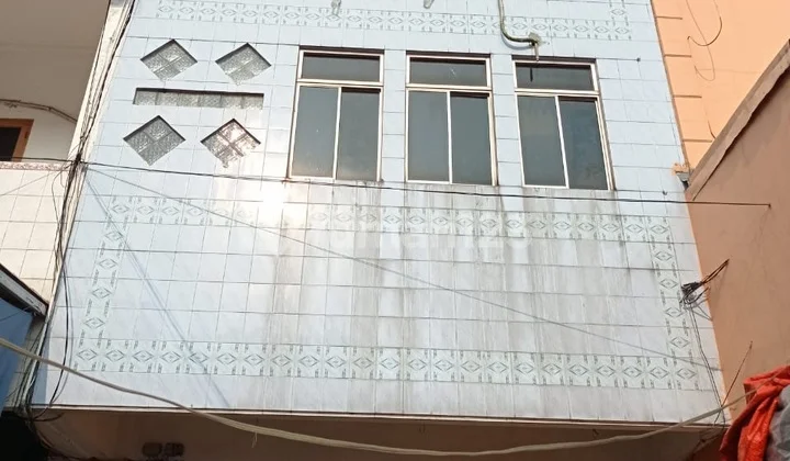 Ruko 2,5 Lantai Royal Strategis Dekat Alun Alun Dan Kantor Dinas Ruko 2,5 Lantai Royal Strategis Dekat Alun Alun Dan Kantor Dinas