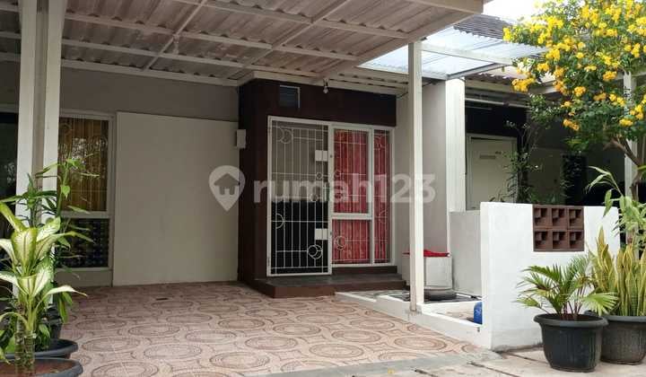 Rumah Asri Dekat Kawasan Bisnis Magnolia Residence Jatake