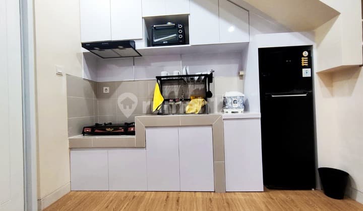 Rumah Hoek Dekat Sekolah Arcadia Village Gading Serpong