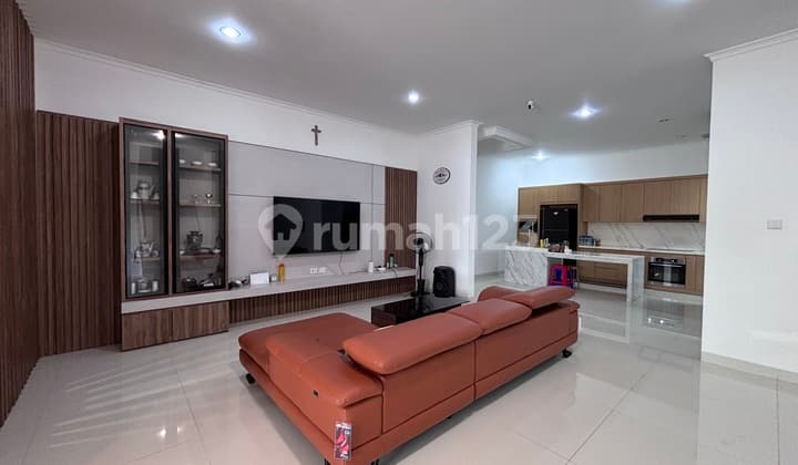 Rumah Dekat Kawasan Kuliner di Pasadena Grand Residence Gd Serpon