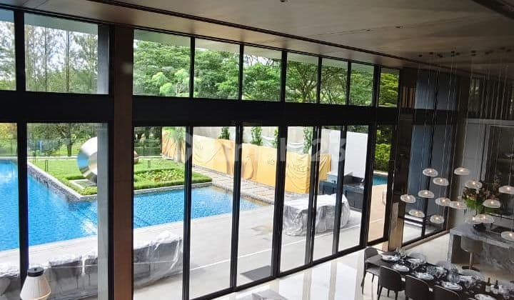 Rumah Sultan Full Furnish Ex. Show Unit di Botanic Villa Navapark