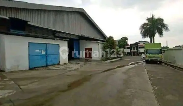 Gudang Dekat Akses Tol di Balaraja Barat
