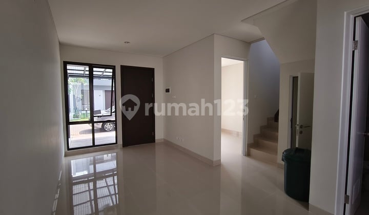 Rumah Dekat Akses Tol di Cluster Gardenia Paramount Petals