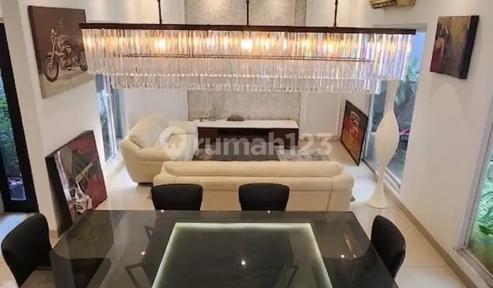 Attractively Priced House with Drop Ceiling Interior and LED Strips in All Areas, Near the Culinary District in the San Lorenzo Cluster, Gading Serpong