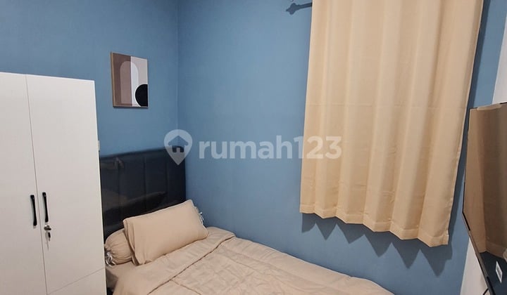 Nice Boarding House Near Education, Business & Toll Access Areas in Bintaro