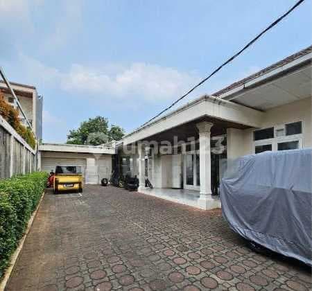 Rumah 1 Lantai Kebayoran Baru