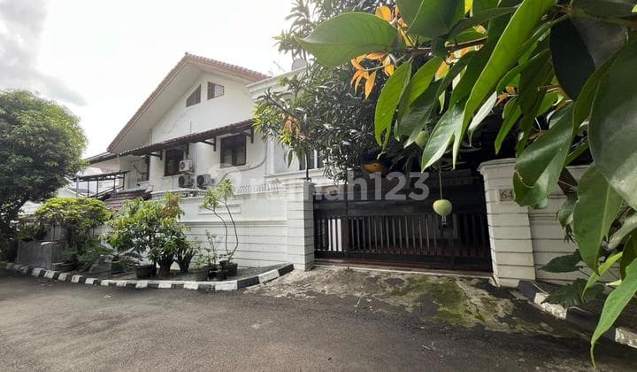 Rumah di Pulomas Utara