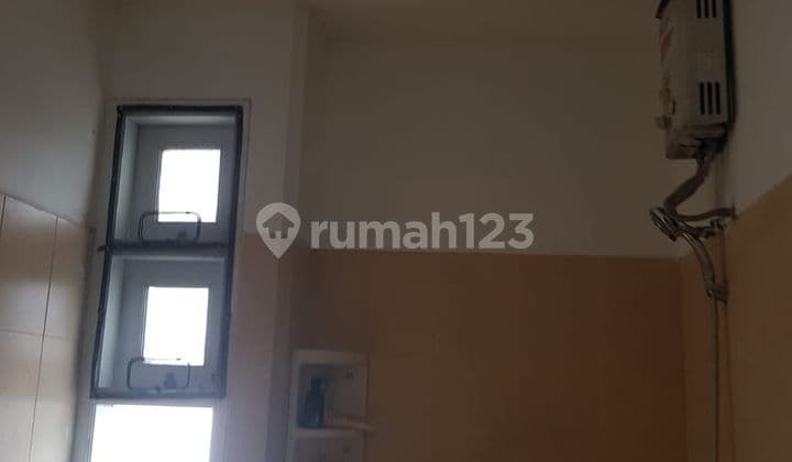 Disewa Rumah Tebet Dalam Semi Furnished