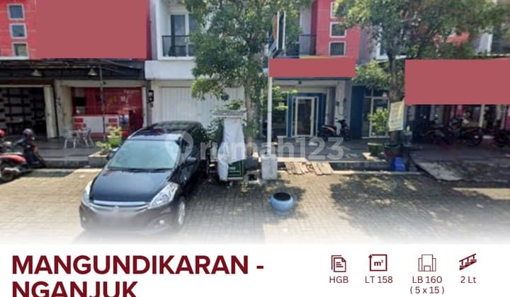 Dijual 2 Ruko Di Pusat Kota Nganjuk Dekat Alun-alun Akses Parkir Luas Dan Jalan Lebar